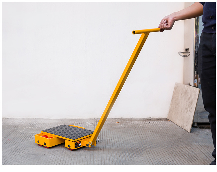 6吨转向搬运坦克车重物位移器重型设备 8t地牛转向胶轮搬运小坦克