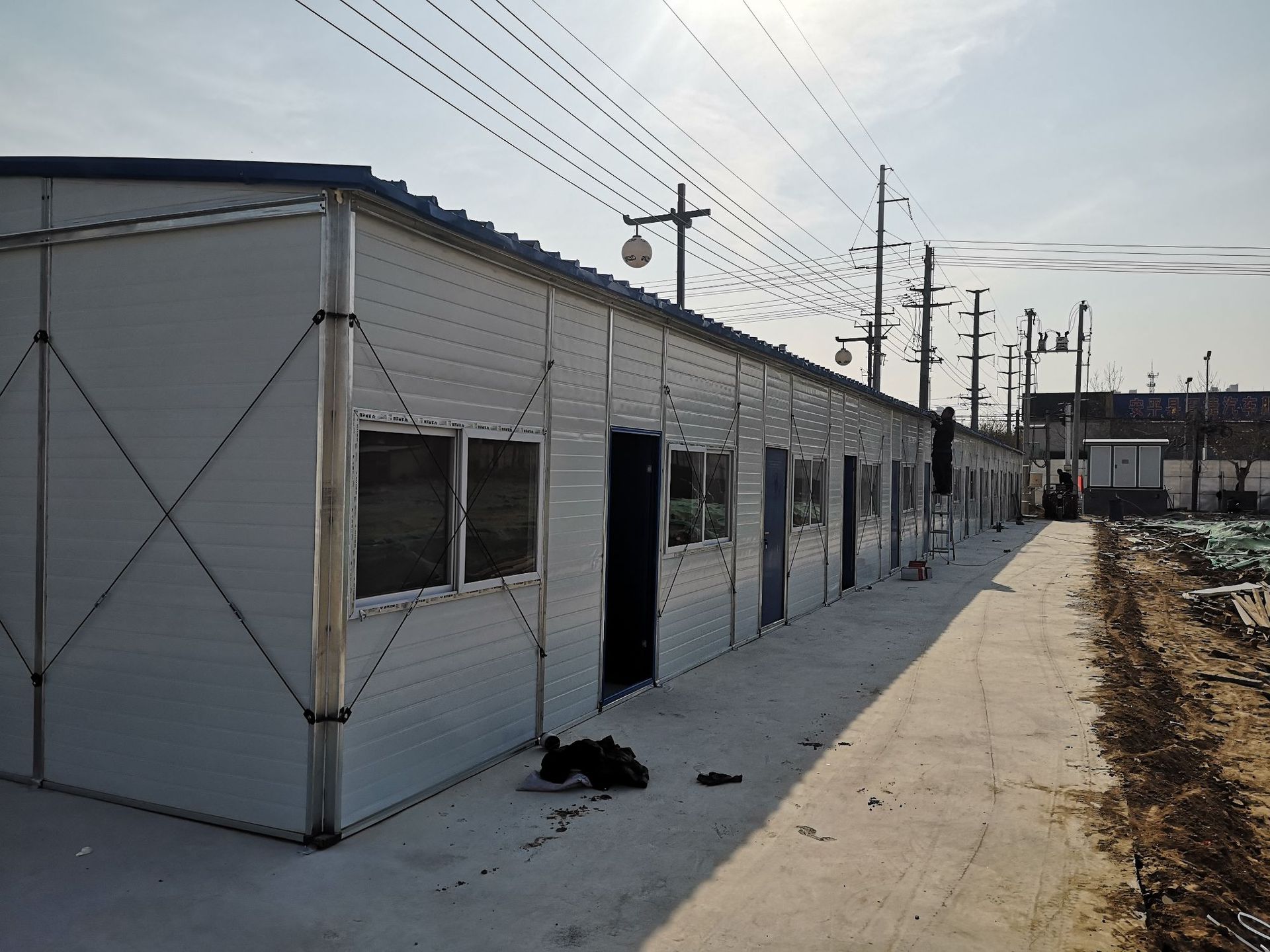 活动板房大量现货出售 岩棉彩钢板房 雅致房 k式房 彩钢简易房