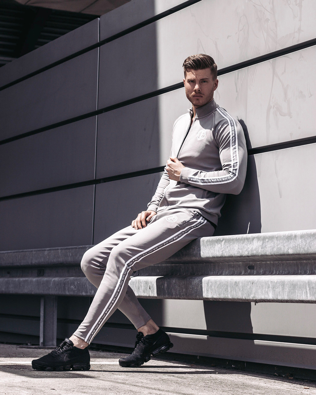 肌肉兄弟运动套装男式2019新款健身服上衣卫衣外套长裤两件套批发