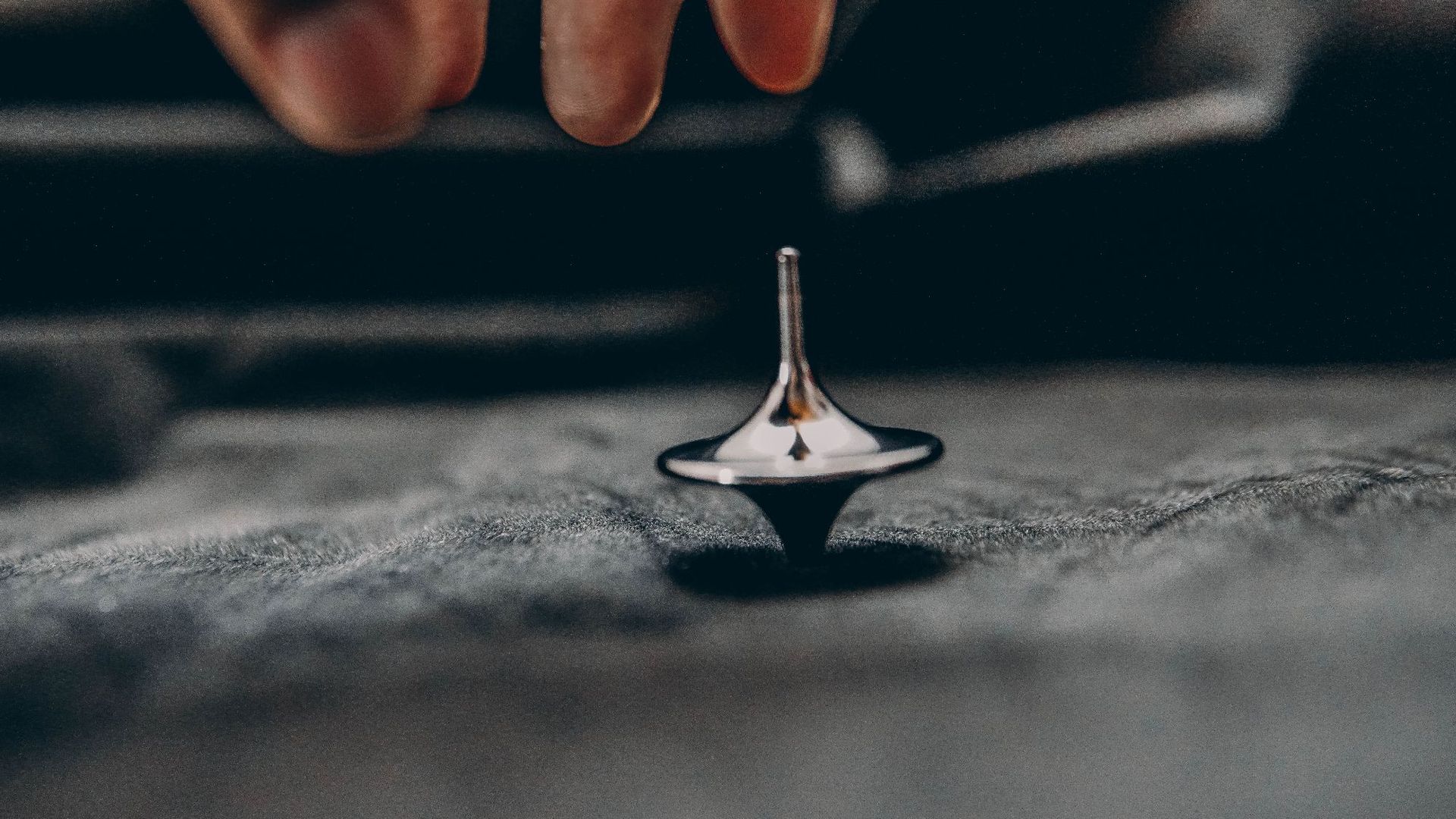 金属陀螺不锈钢陀螺古铜指尖陀螺盗梦空间陀螺手转陀螺指间陀螺