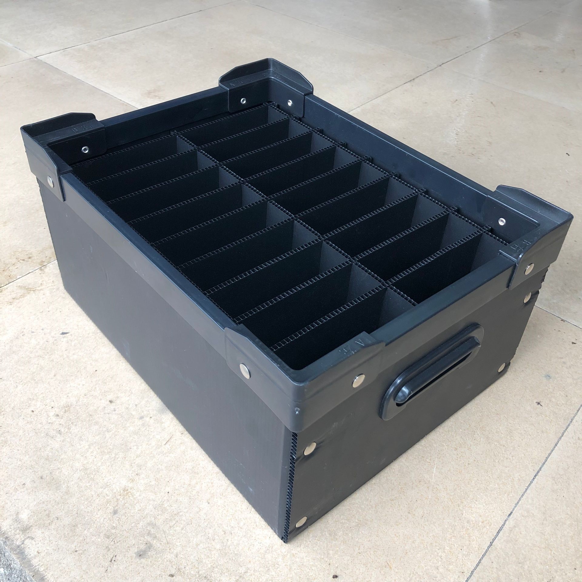 smt贴片刀卡周转箱黑色防静电pp中空板周转箱深圳平湖附近厂家