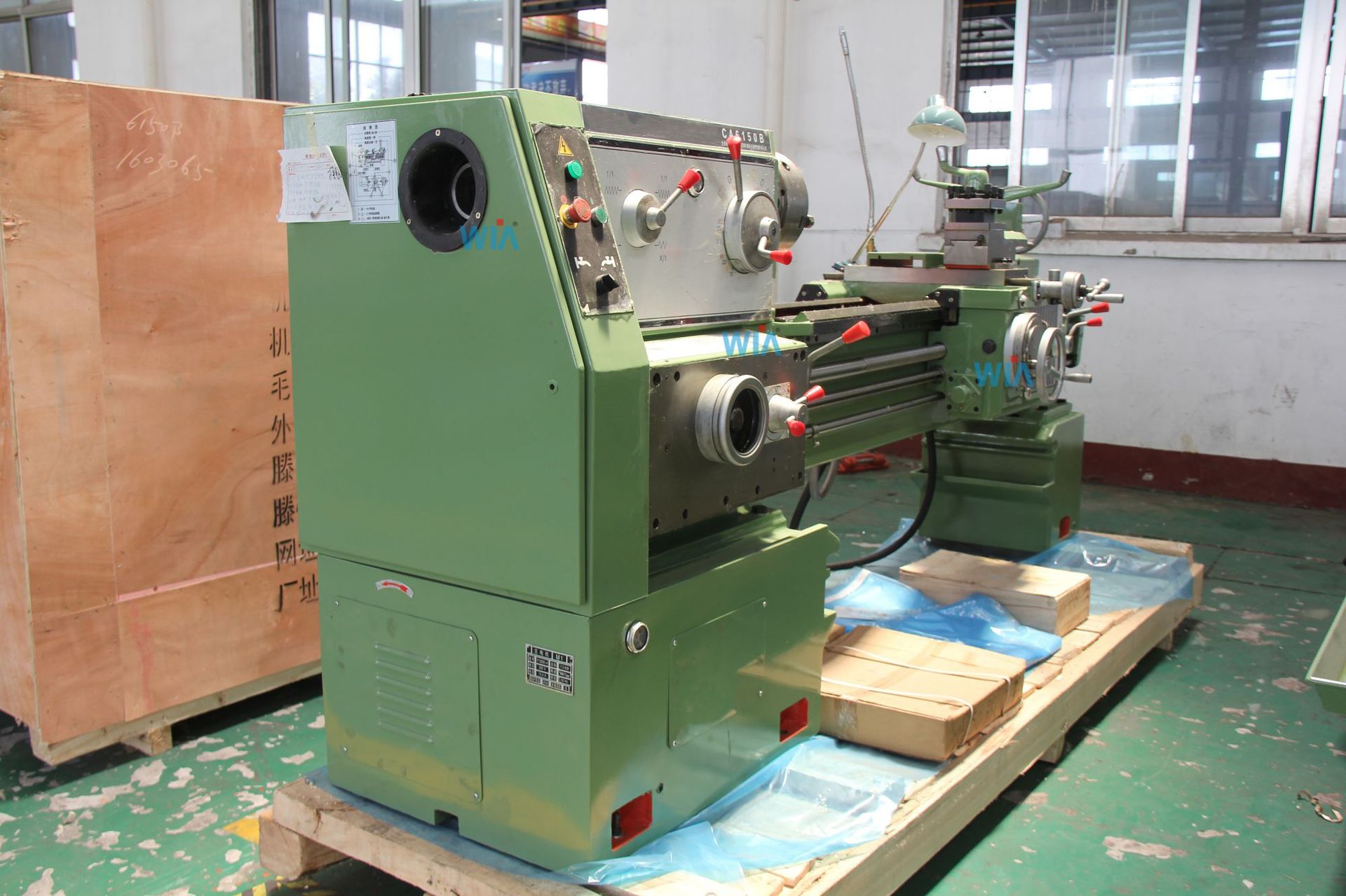 厂家供应ca6150b卧式车床 普通车床 轻型车床 国标产品 威亚重工