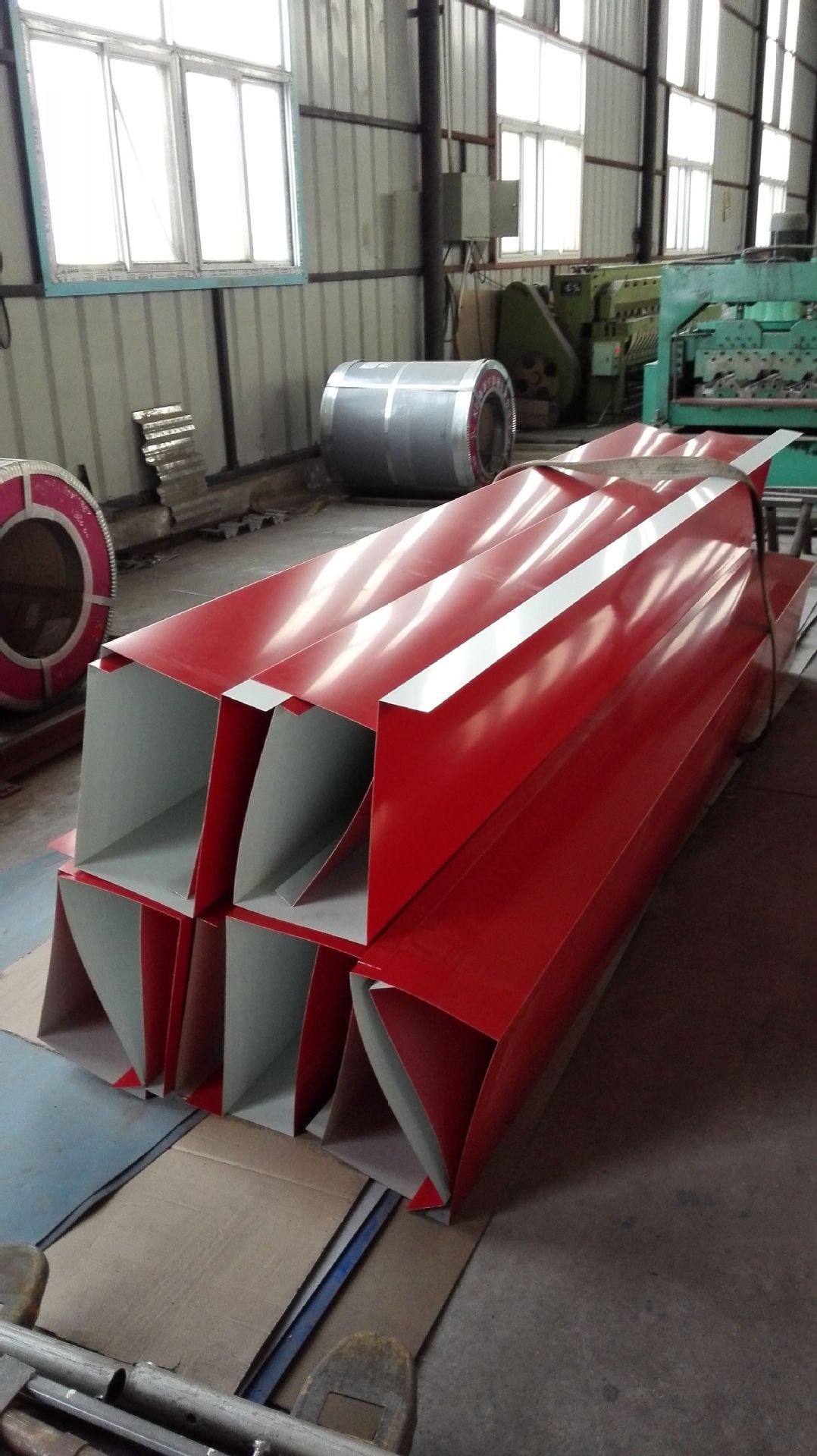 定制压型件,阳角 阴角 批水 水沟 彩钢件 包角,脊瓦 扣槽 包边