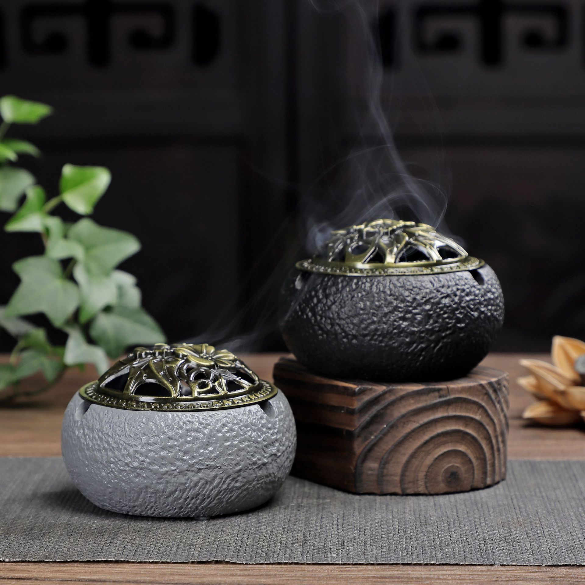 新款陶瓷香炉烟灰缸 盘香炉 塔香炉多用香薰炉款式多样价格美丽