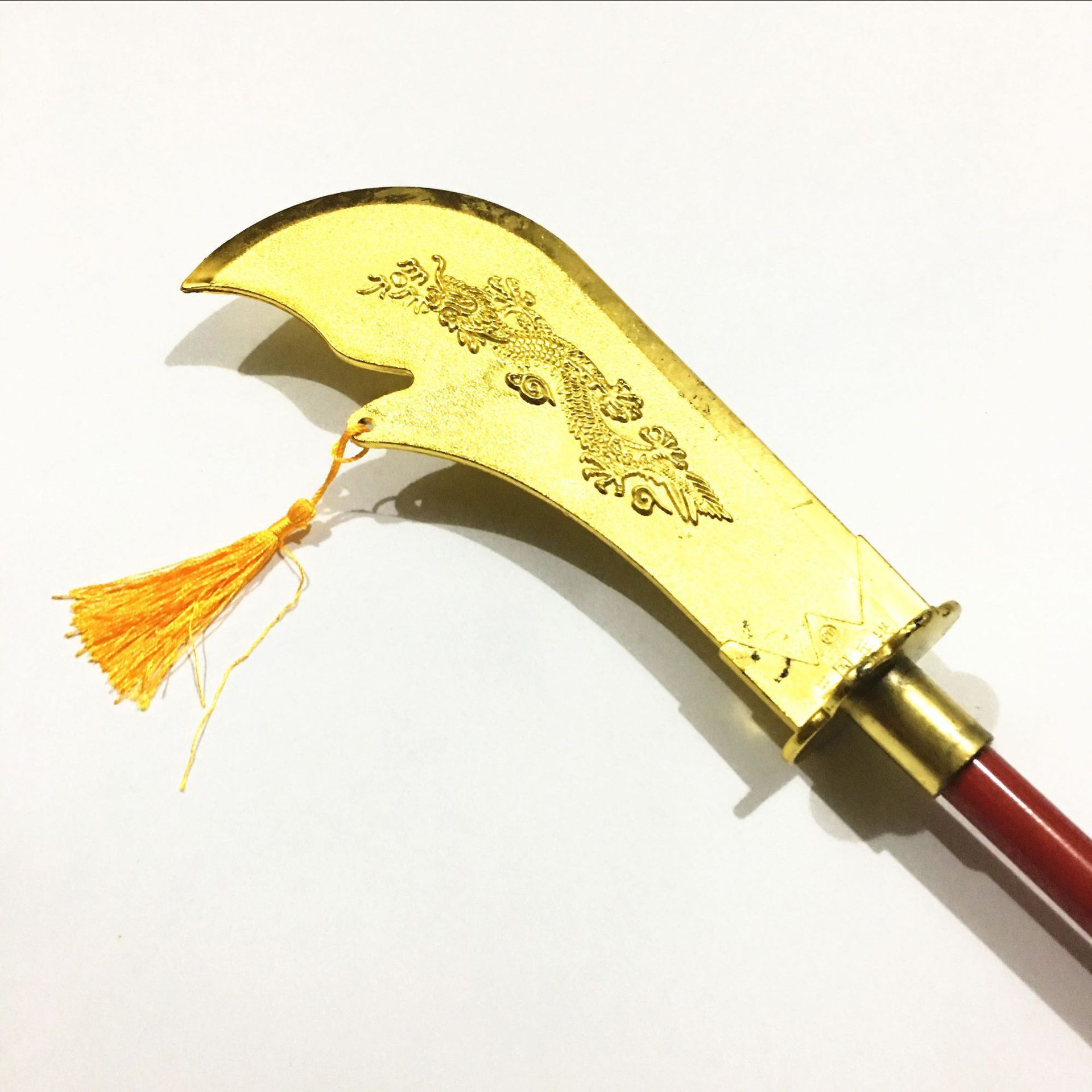 厂家直销景区 三国兵器 金色关公大刀 金神斧 关羽大刀 金属大刀