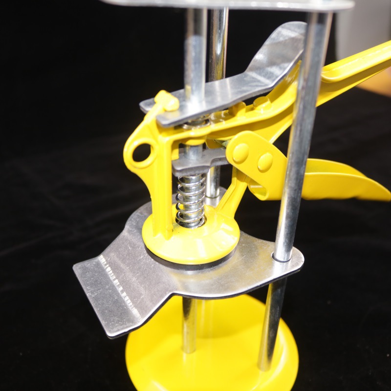 瓷砖顶高器 不锈钢高低调节器 调平器升高器快速升降抬高厂家直发