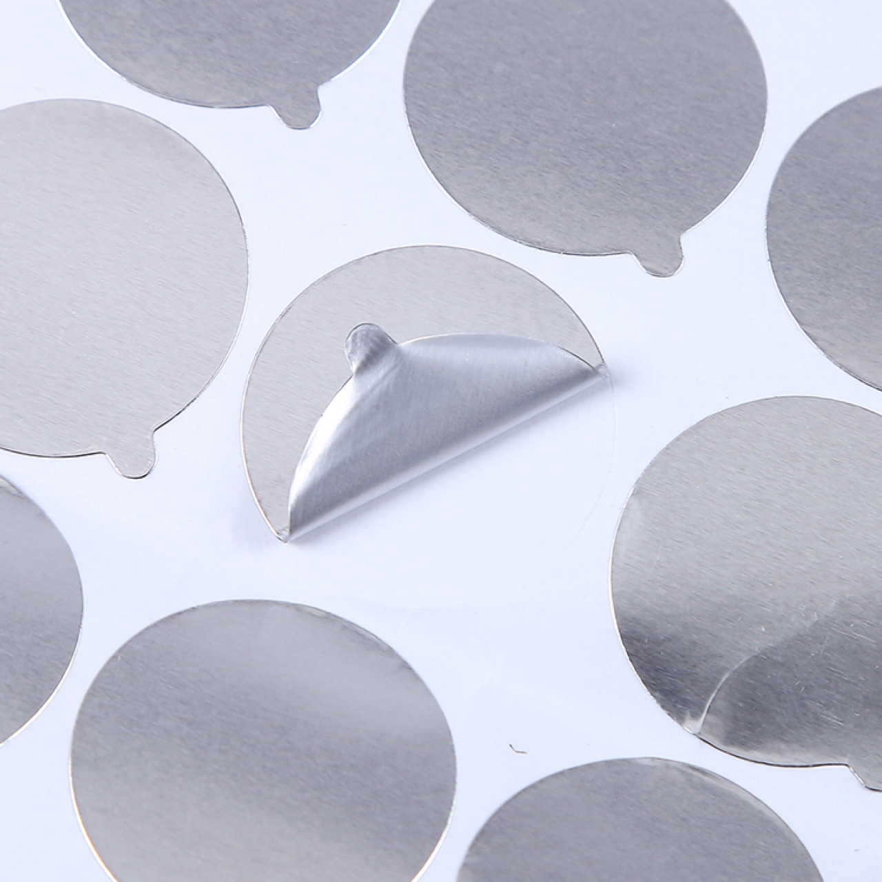 厂家定做食品级化妆品软管封口贴铝箔封口膜牙膏乳液洗面奶铝箔贴