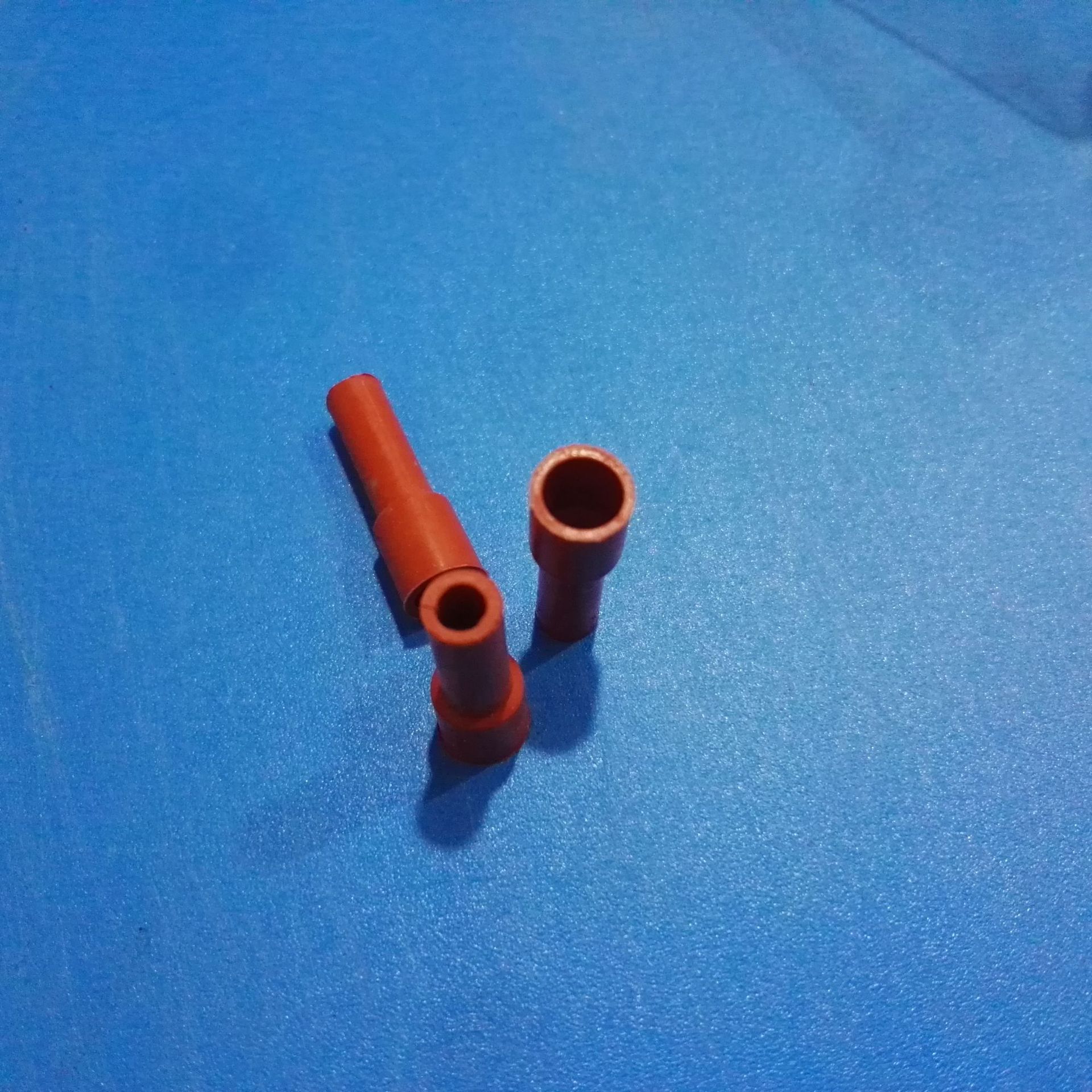 187硅胶棕色圆形护套 耐高温端子护套 4.8筒形单双线护套