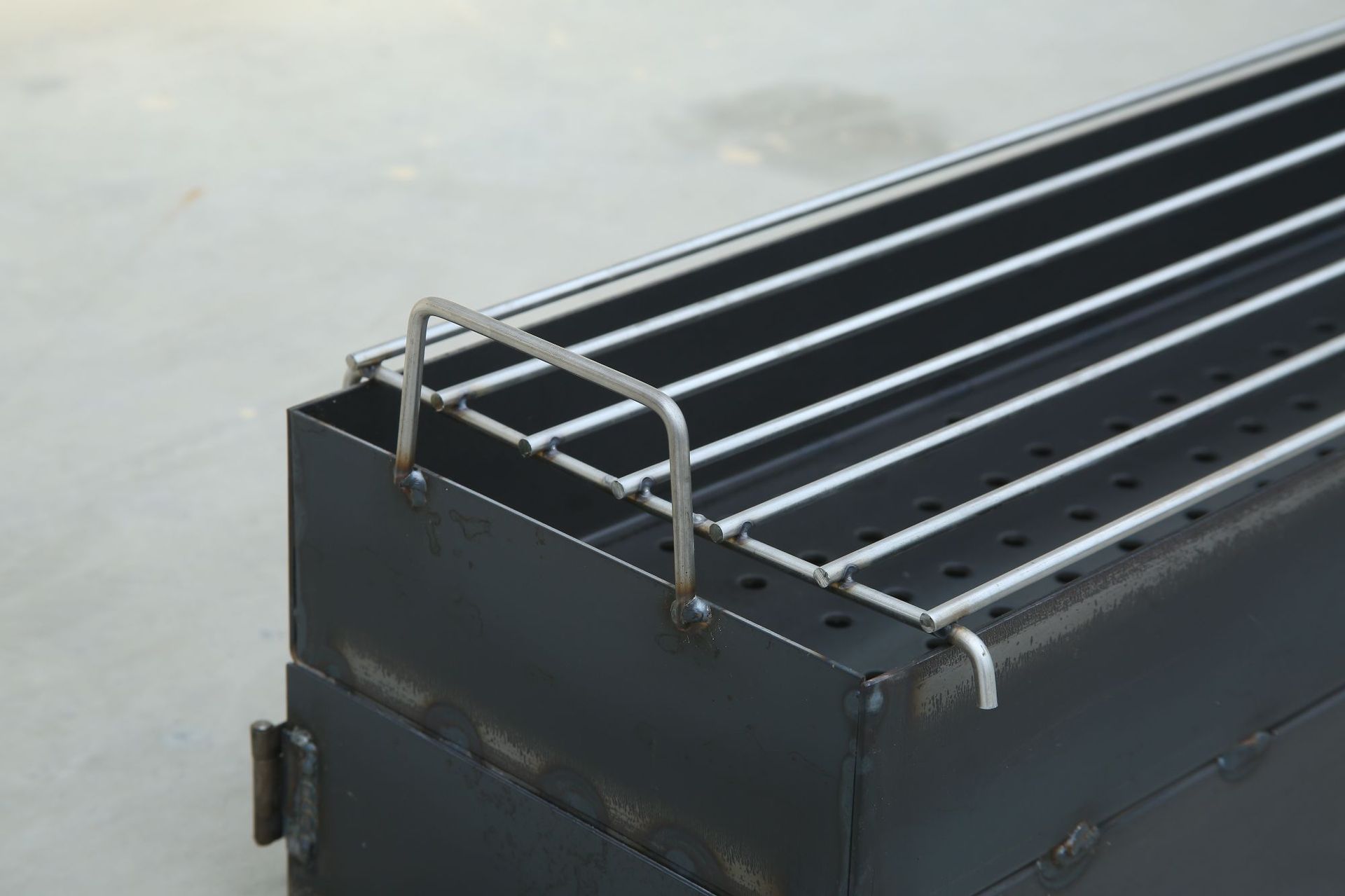 烧烤架子户外炉具木炭烧烤炉家用烧烤碳野外碳烤炉商用无烟