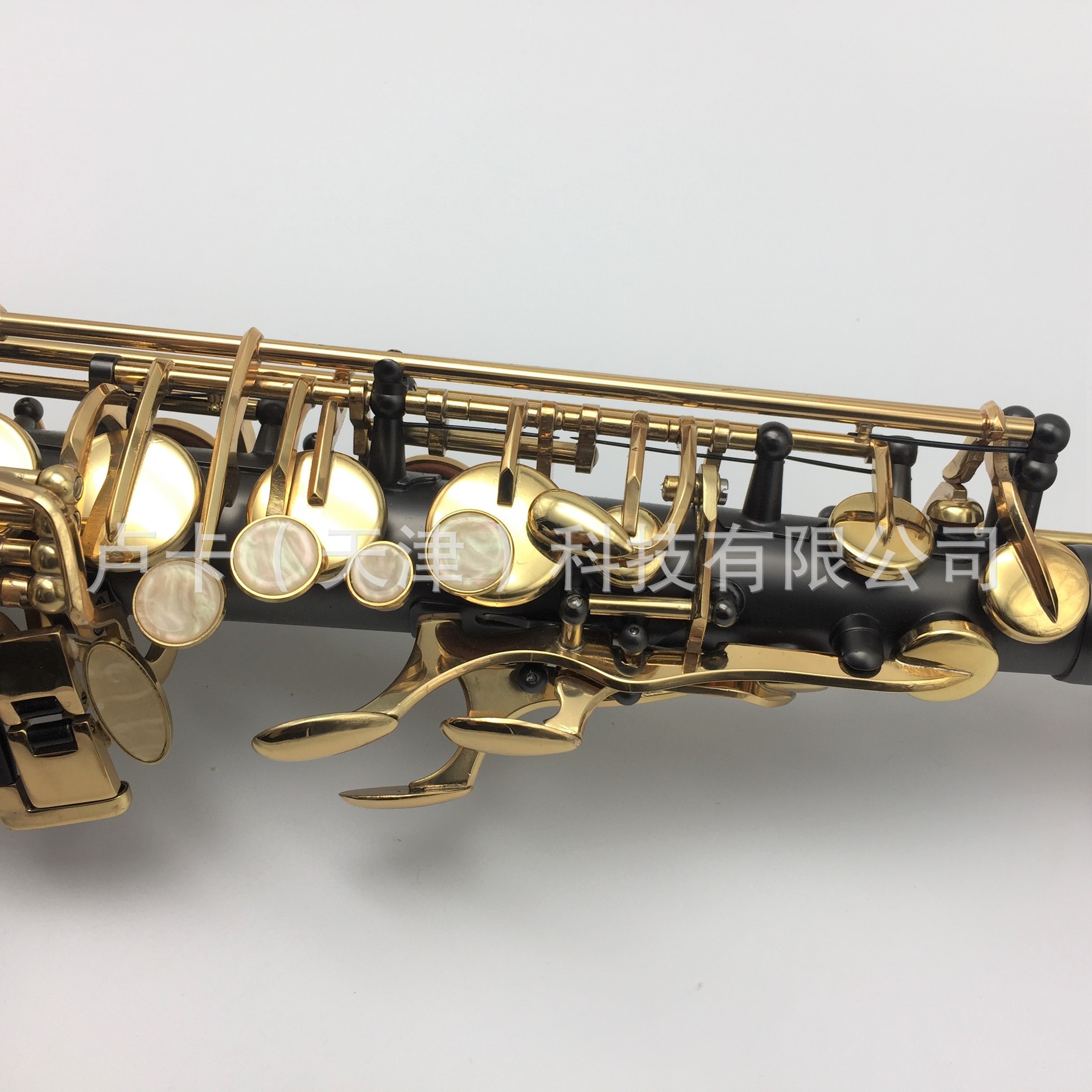 降e调中音萨克斯风黑镍萨克斯管成人儿童专业演奏 乐器批发