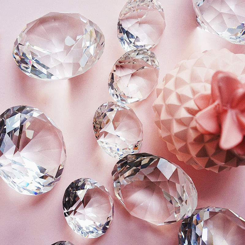 人工玻璃水晶钻石摆件珠宝柜台橱窗装饰品水晶钻首饰品拍照背景件