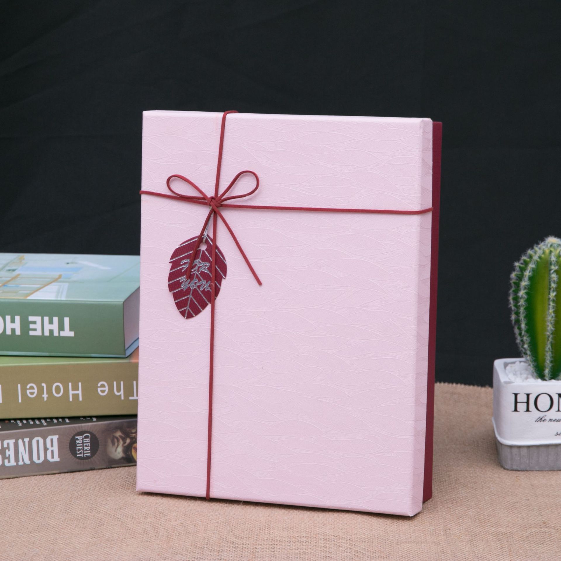 厂家定制白卡纸包装盒礼品盒天地盖包装盒礼物精品伴手礼盒批发