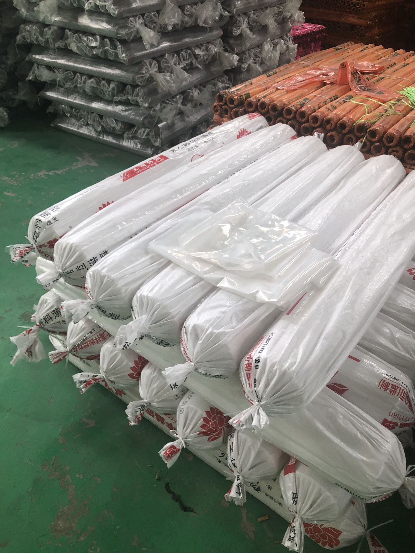 厂家直销白黑农用地膜锄草膜防尘膜包装薄膜工程膜农膜大棚膜定制