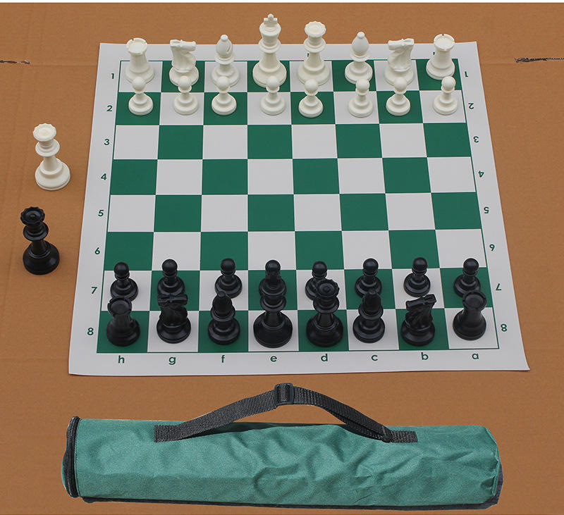 王高97mm塑料国际象棋 棋子 棋盘 棋袋 含4后,51cm棋盘 chess set