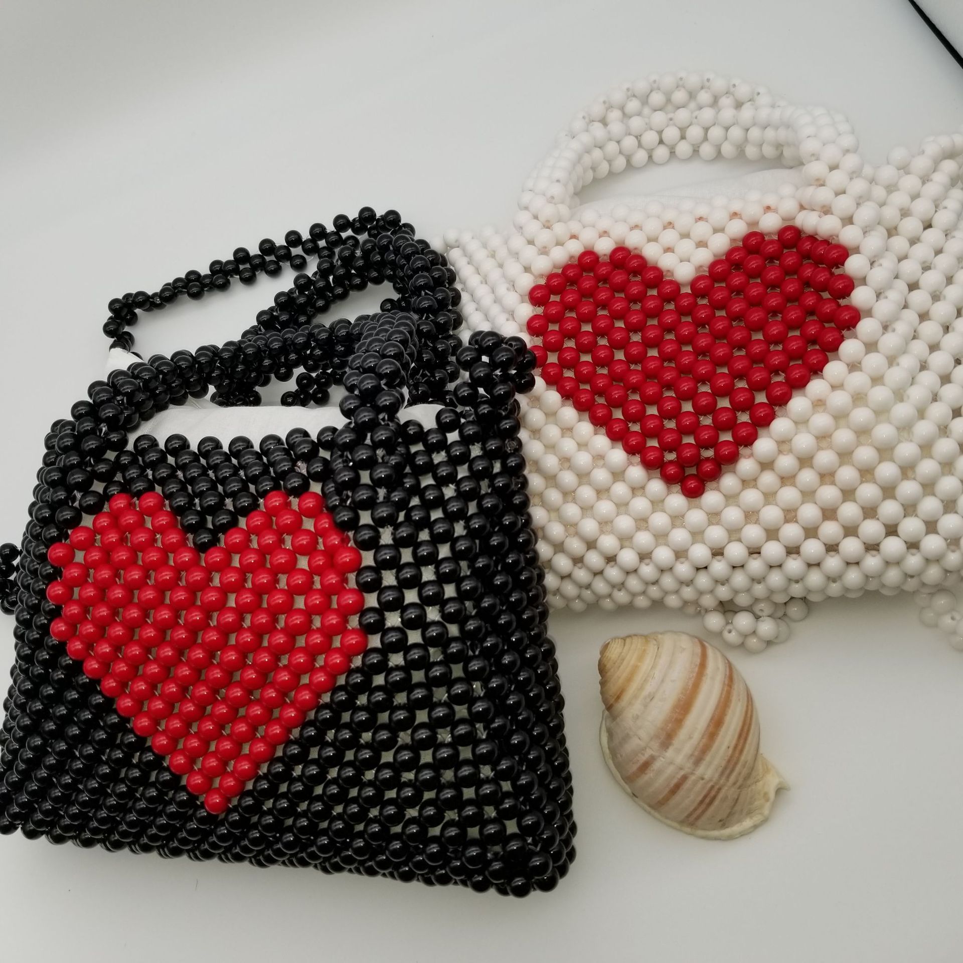 桃心黑白红心diy手工串珠 爱心包仿珍珠材料包 斜挎手提包编织