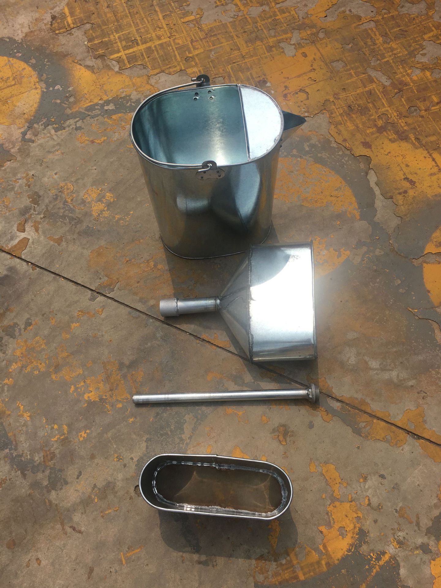 油桶 白铁油桶 机油桶 漏斗 漏网 接头 机油漏网 车辆加油桶