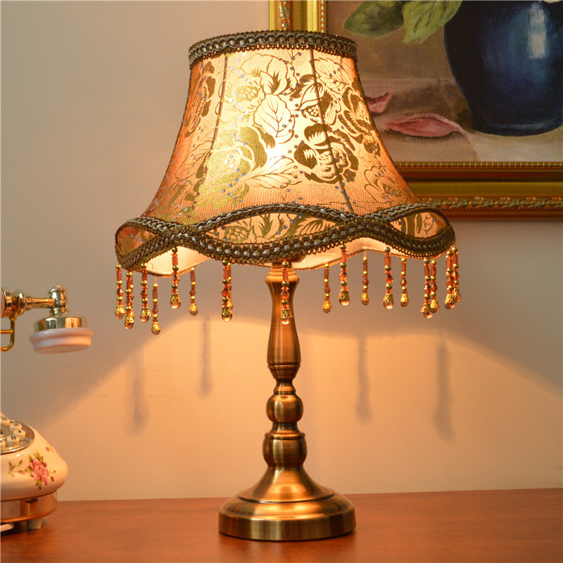 美式复古台灯卧室床头柜灯家用欧式简约现代温馨厂家直销一件代发