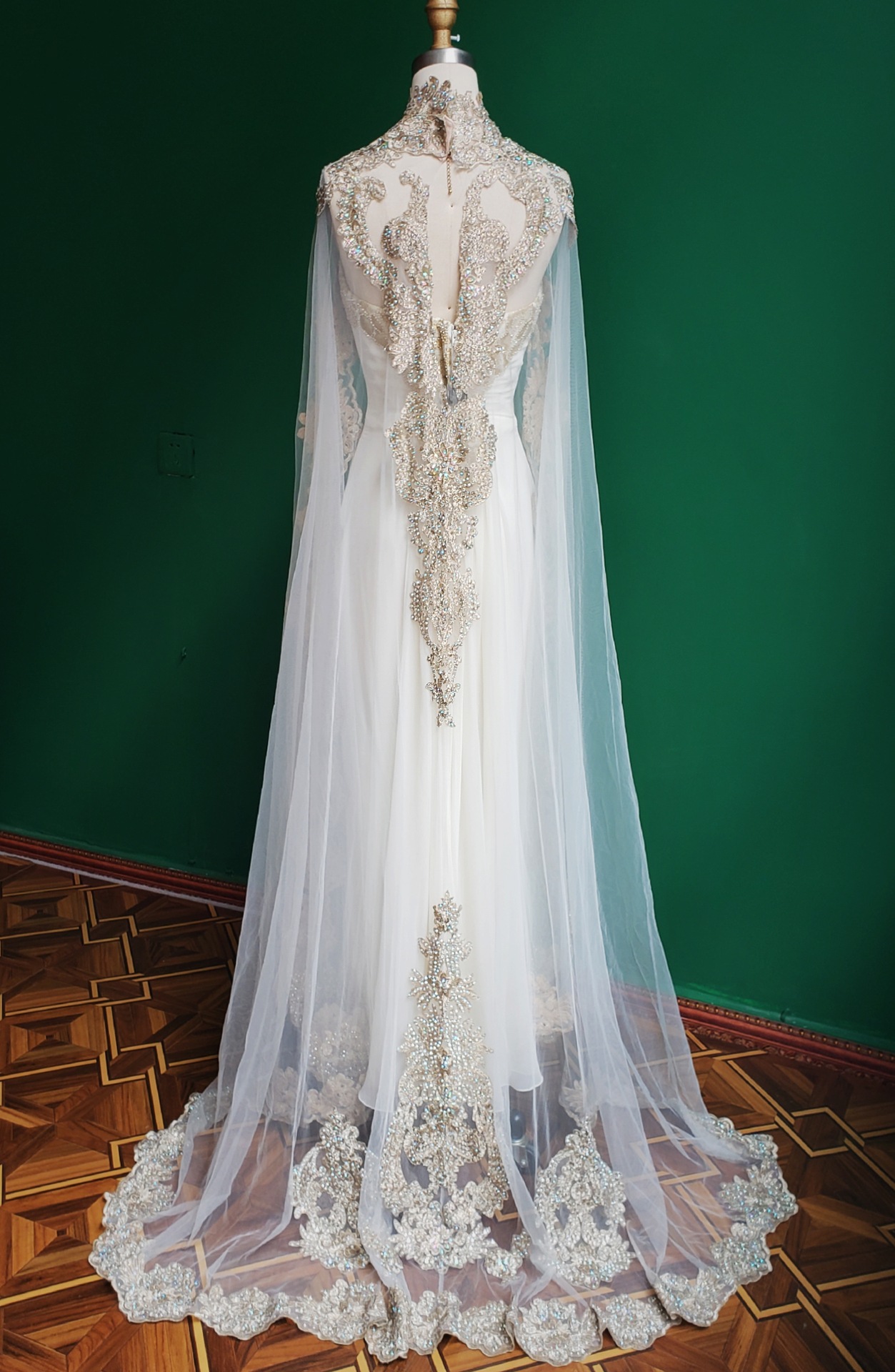 高级定制明星款黎巴嫩 异域风超长晚礼服披肩穆斯林罩衫 商业摄影