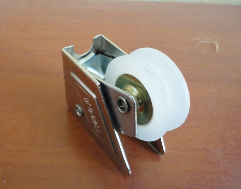 厂家批发铝塑配件,门窗滑轮868-2000#闽铝铝型材窗轮