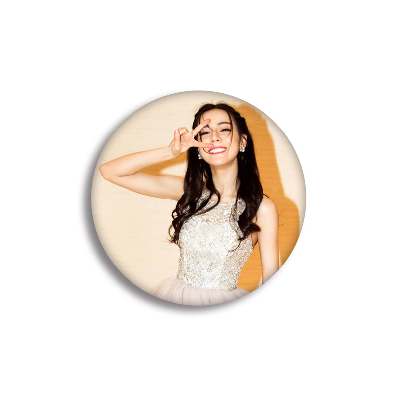 迪丽热巴周边徽章 明星周边胸章胸针挂件 直径5.8 高清图案弹簧针