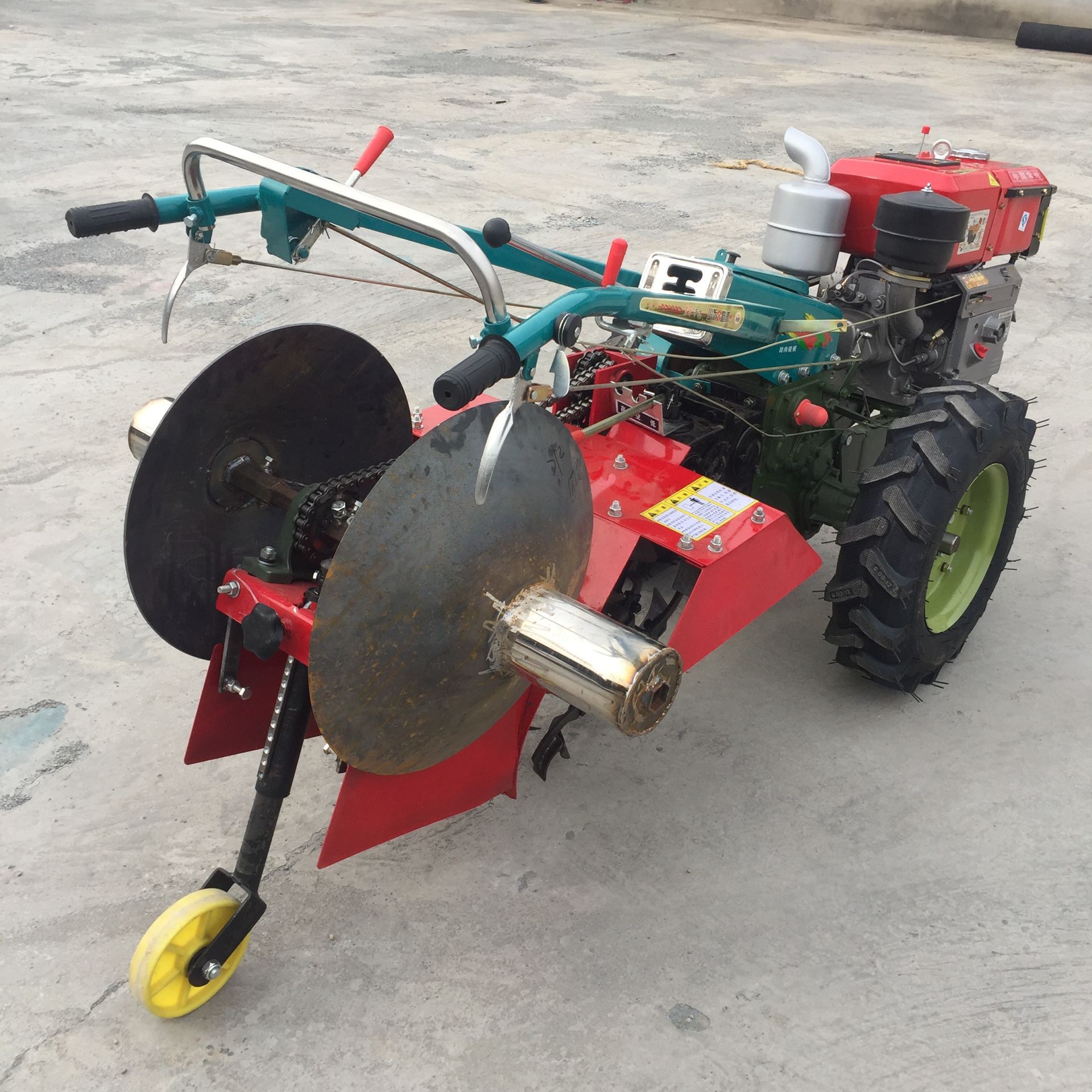 厂家直销加固筑埂机 草莓开沟打埂机 手扶一次成型开沟起垄机