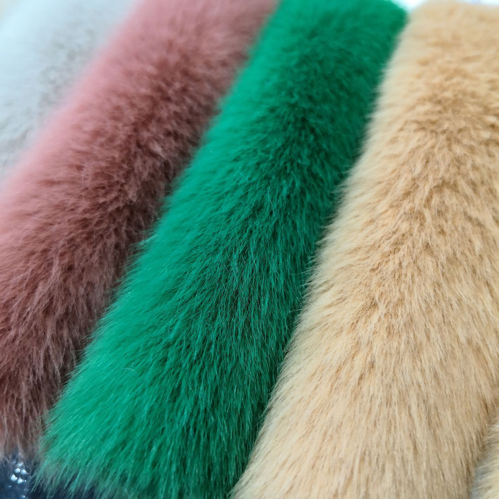 现货加厚ks雪貂绒  羊驼绒 高低仿貂毛 女装大衣仿皮草可复合面料