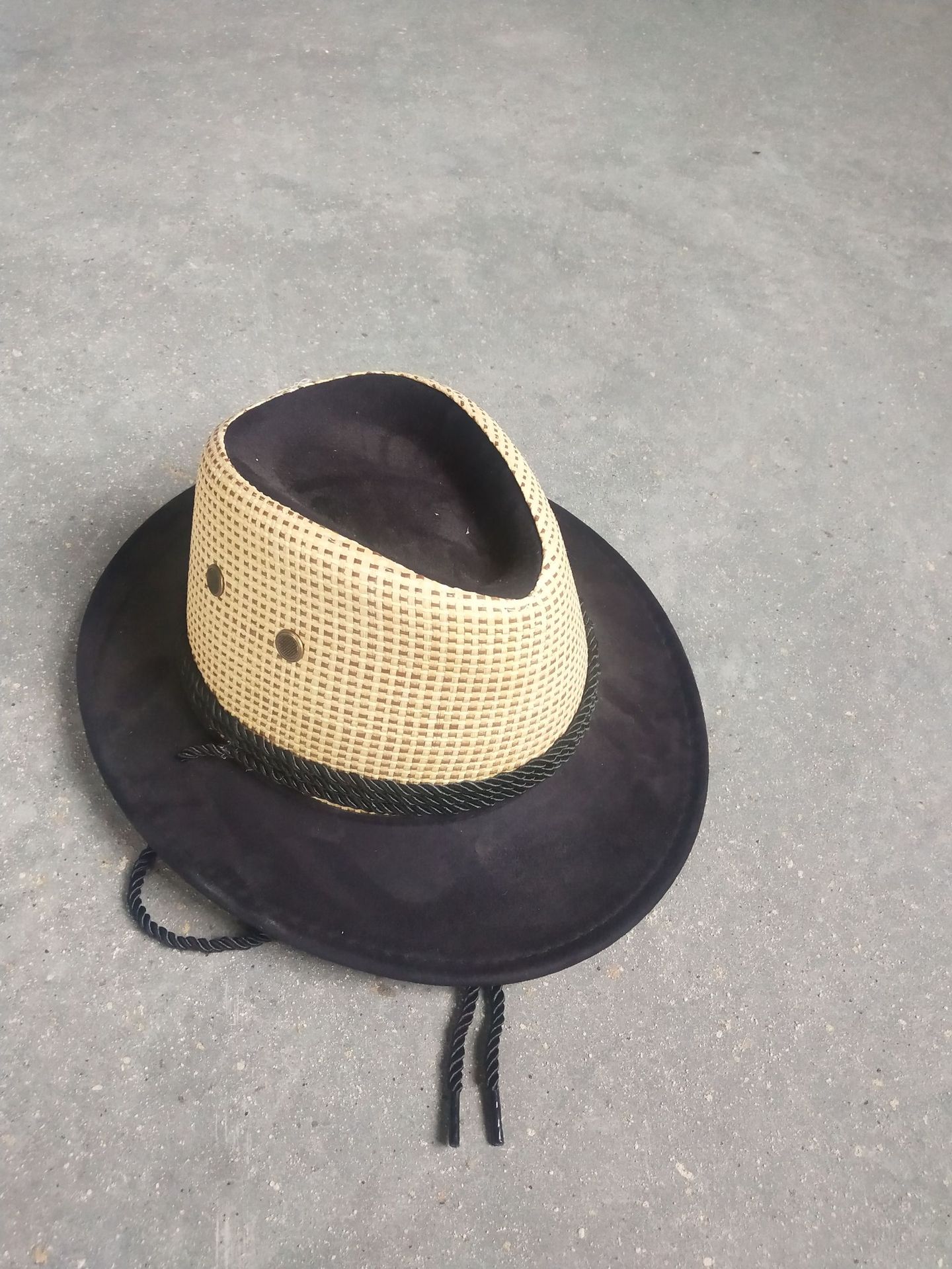 Factory Direct Sales Outdoor Straw Fashion Cowboy Hat Straw Hat Mixed Woven Deerskin Velvet Gift Hat