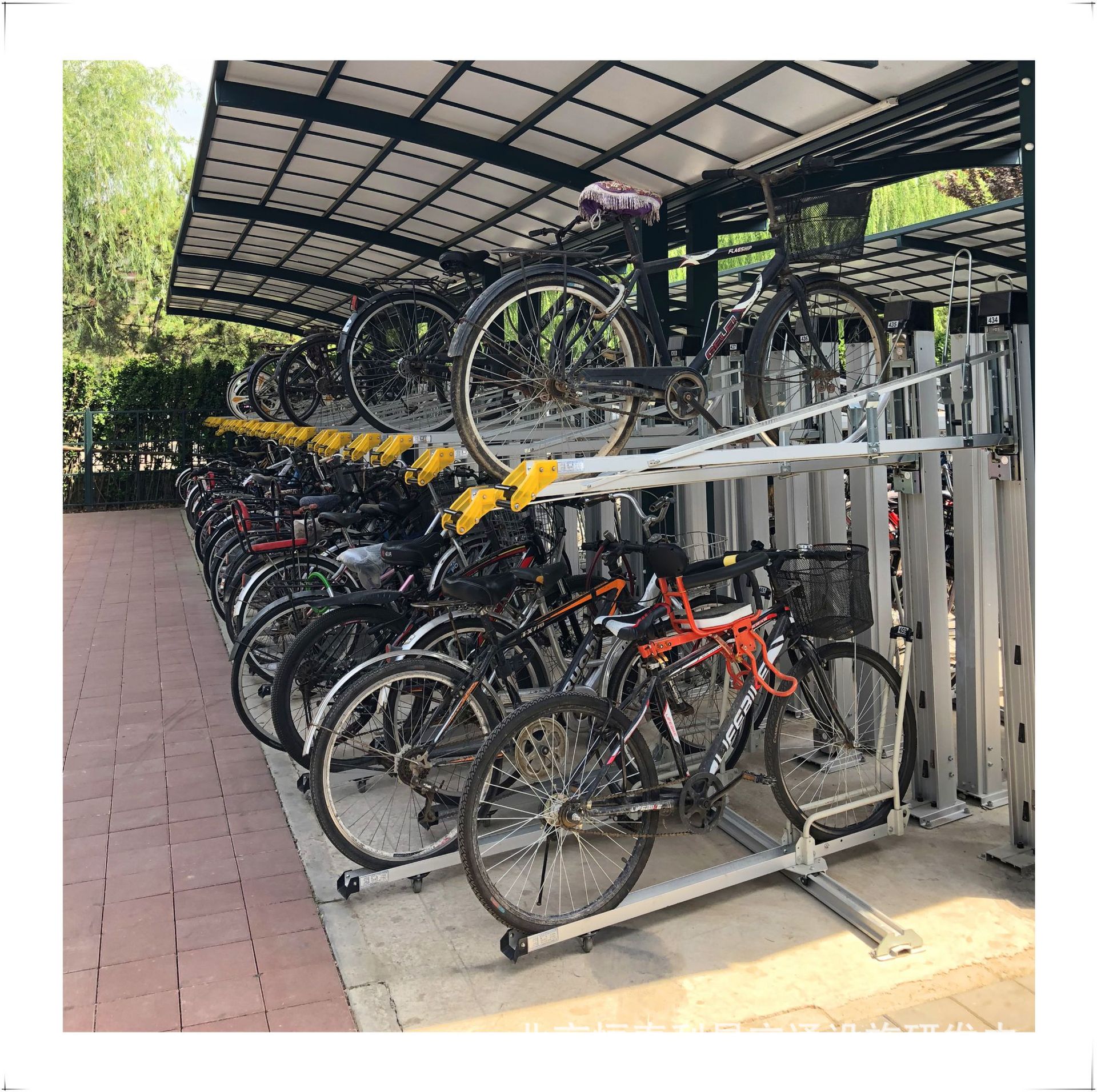 《北京恒泰》铝合金立体自行车停车架