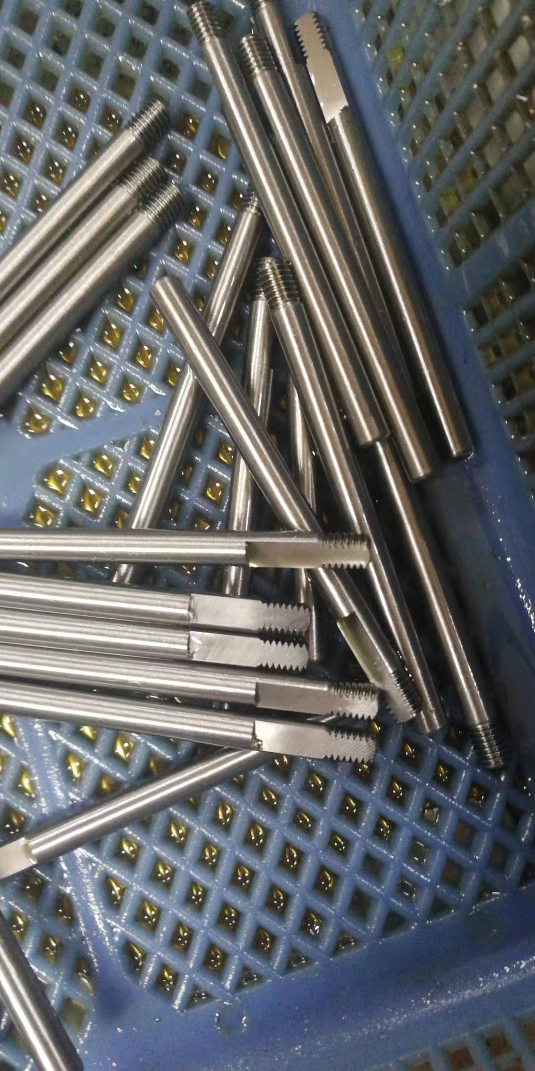 twtr二轴全自动铣扁机铣平面槽位外圆高精密合金刀片铣槽机plc