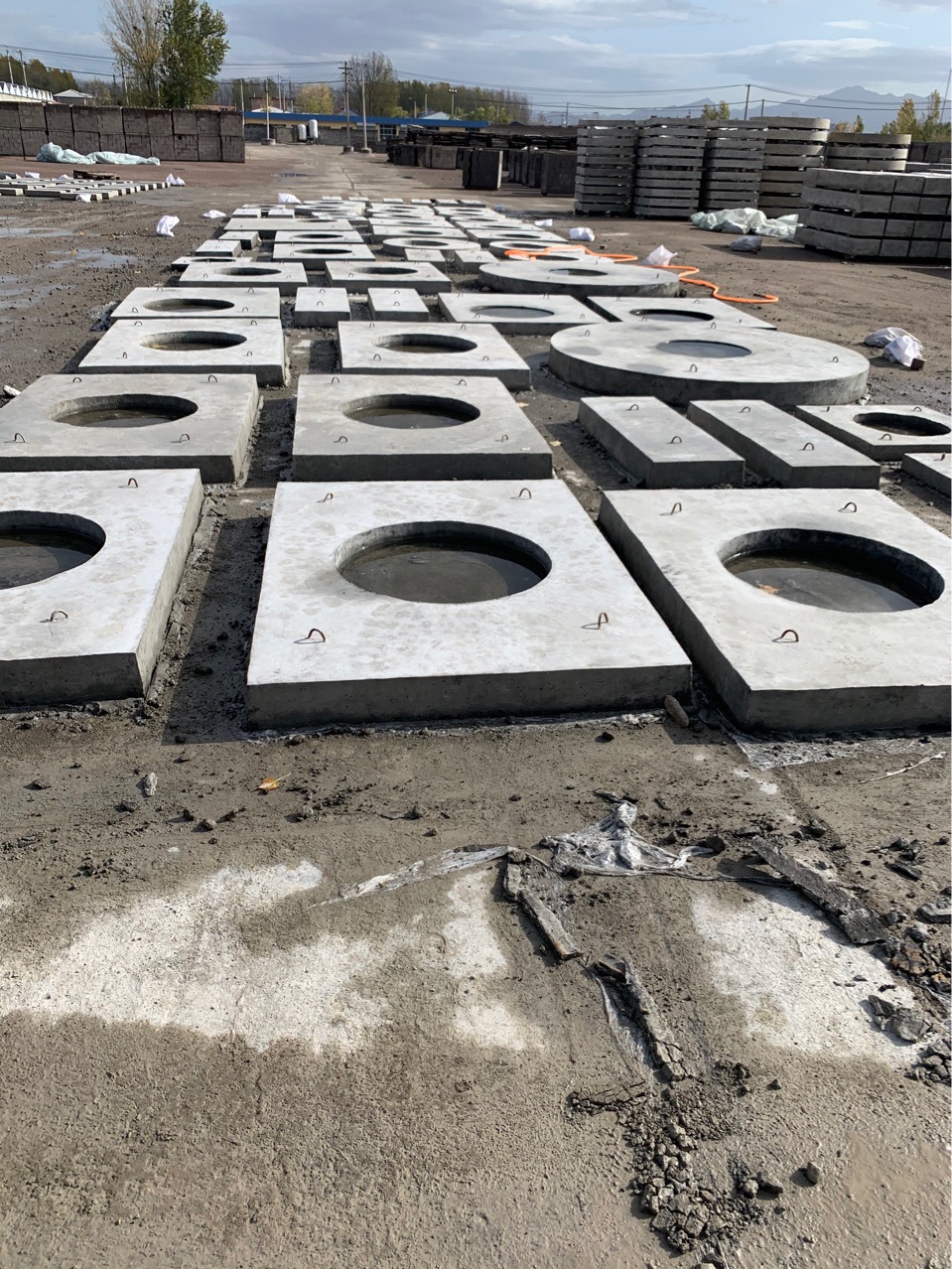 北京厂家直销批发混凝土上覆盖板,井圈,边沟盖板,检查孔盖板