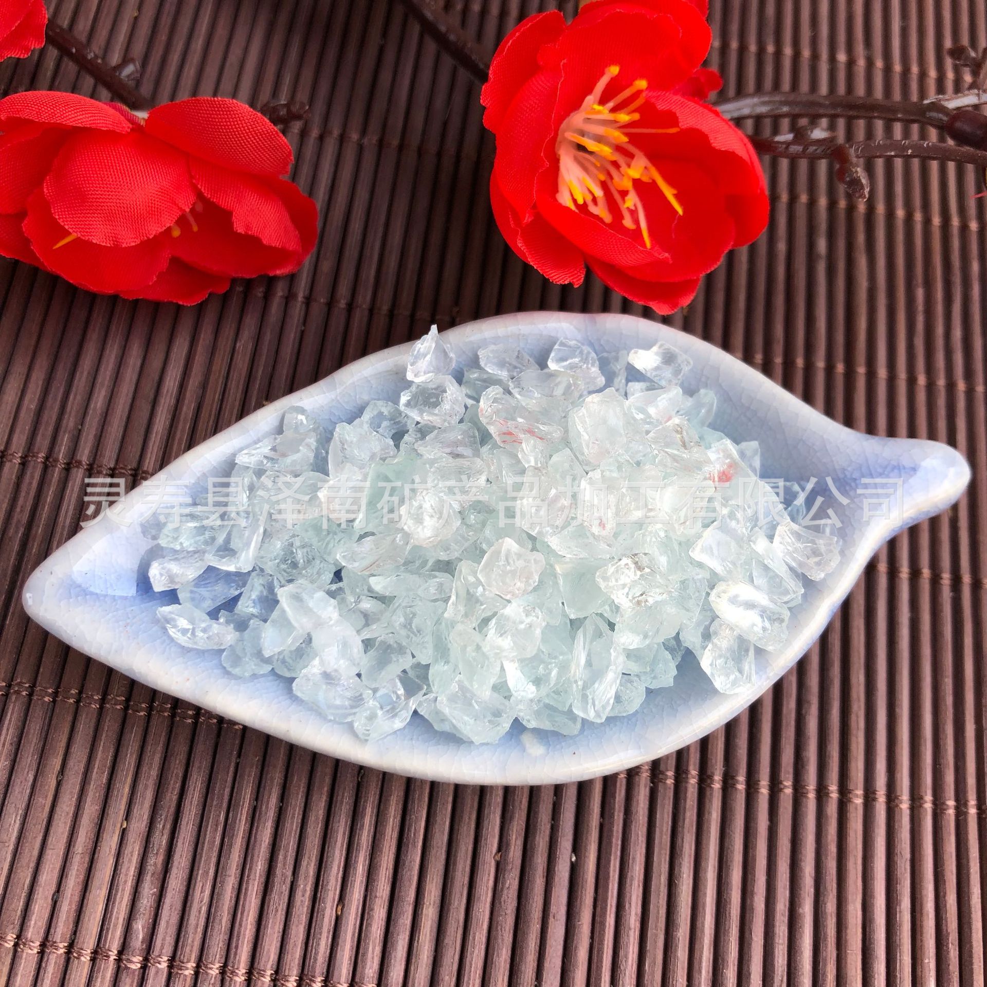 现货供应园艺水族装饰用透明原色玻璃砂不规则玻璃碎渣量大价优