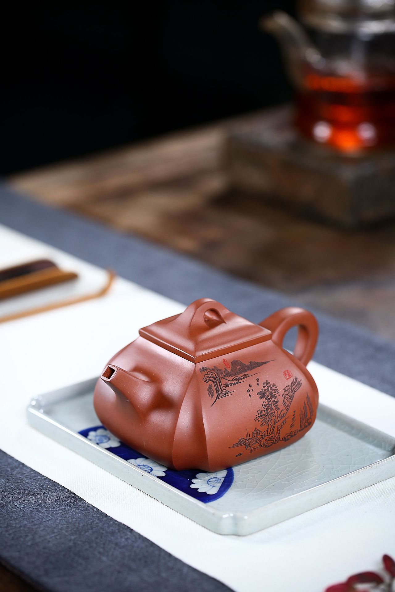 宜兴原矿底槽清紫砂壶名家手工刻绘四方抽角茶壶茶具批发一件代发