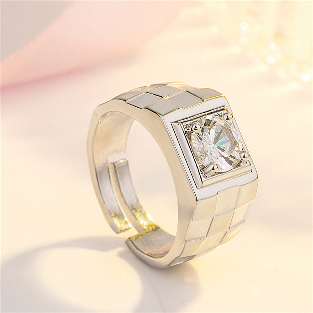 新品独特大男戒老板戒指开口方格戒指镶钻石商务磨砂立体宽版男戒
