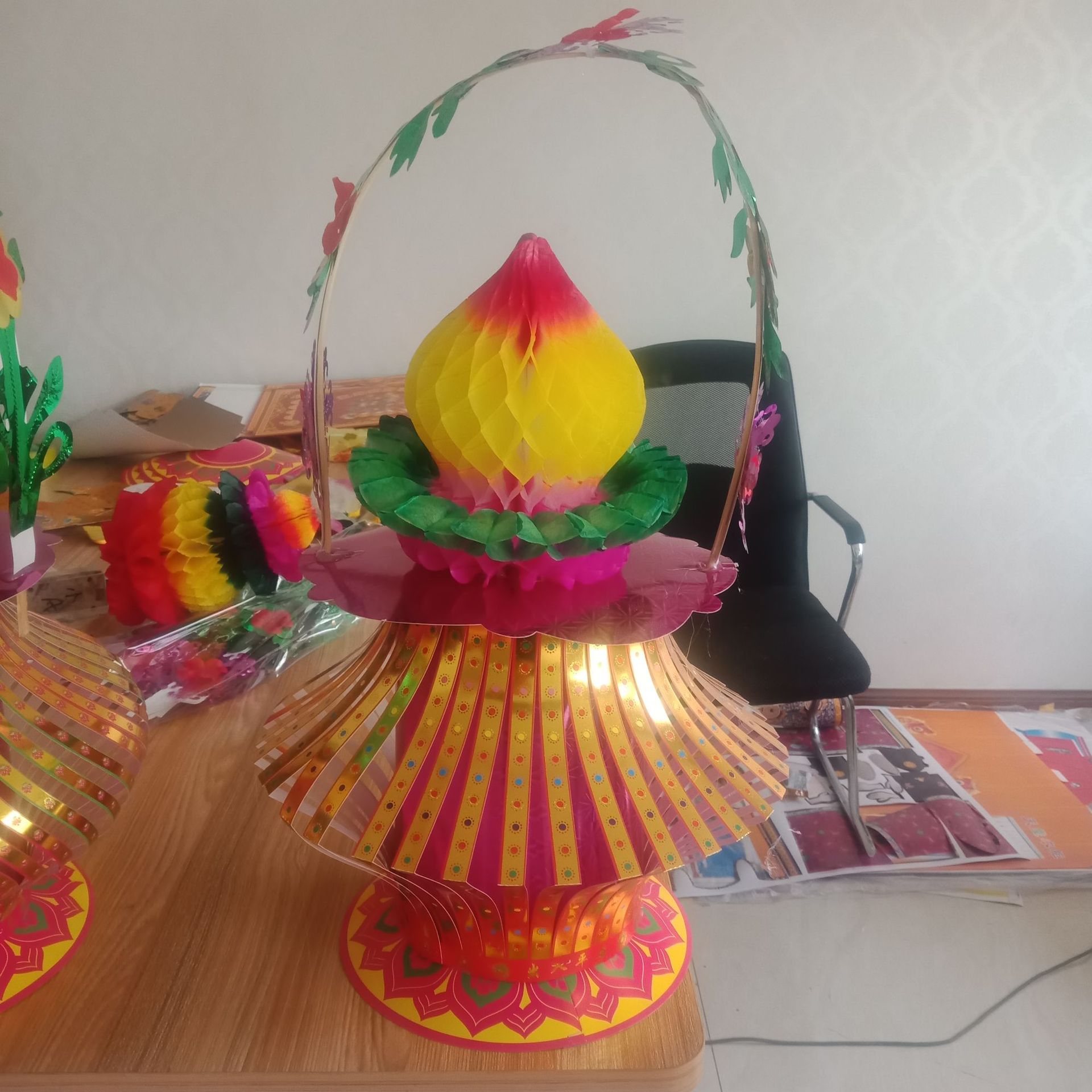 厂家佛教祭祀 纸扎纸活殡葬用品批发 新款花篮 聚宝盆摇钱树