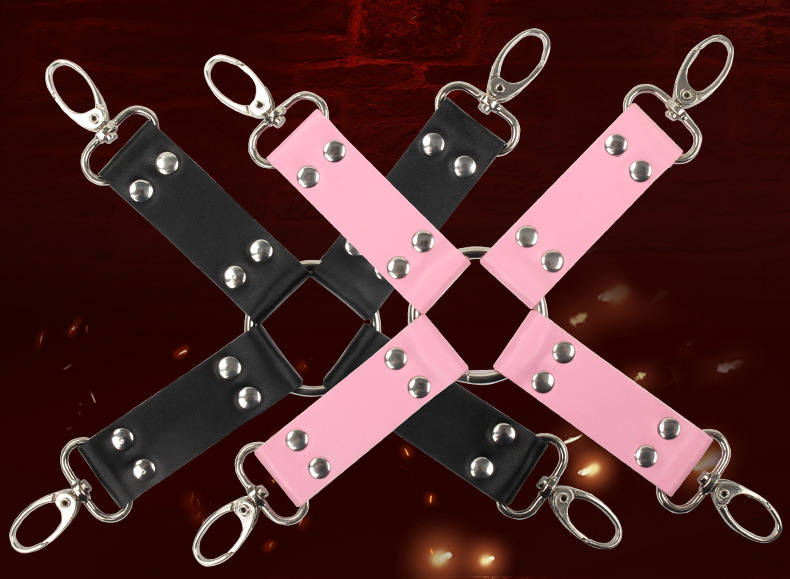 成人床上情趣用品四色捆绑束缚十字架皮革性玩具情趣捆绑一件代发