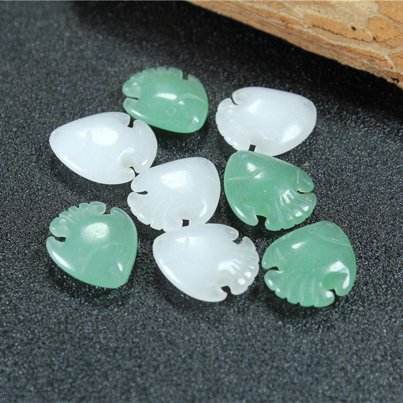 天然a货东陵玉新疆白玉 小鱼 亲嘴鱼 佛珠手链项链吊坠配饰半成品