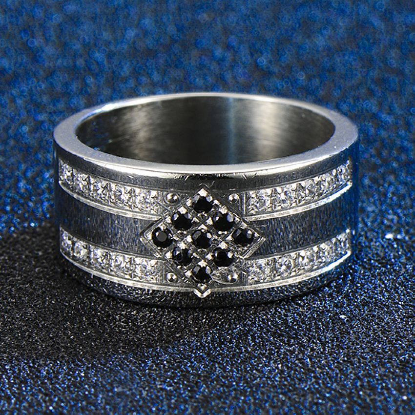 厂家定制欧美时尚流行钛钢戒指cnc精细加工镶锆石精品钛钢戒指