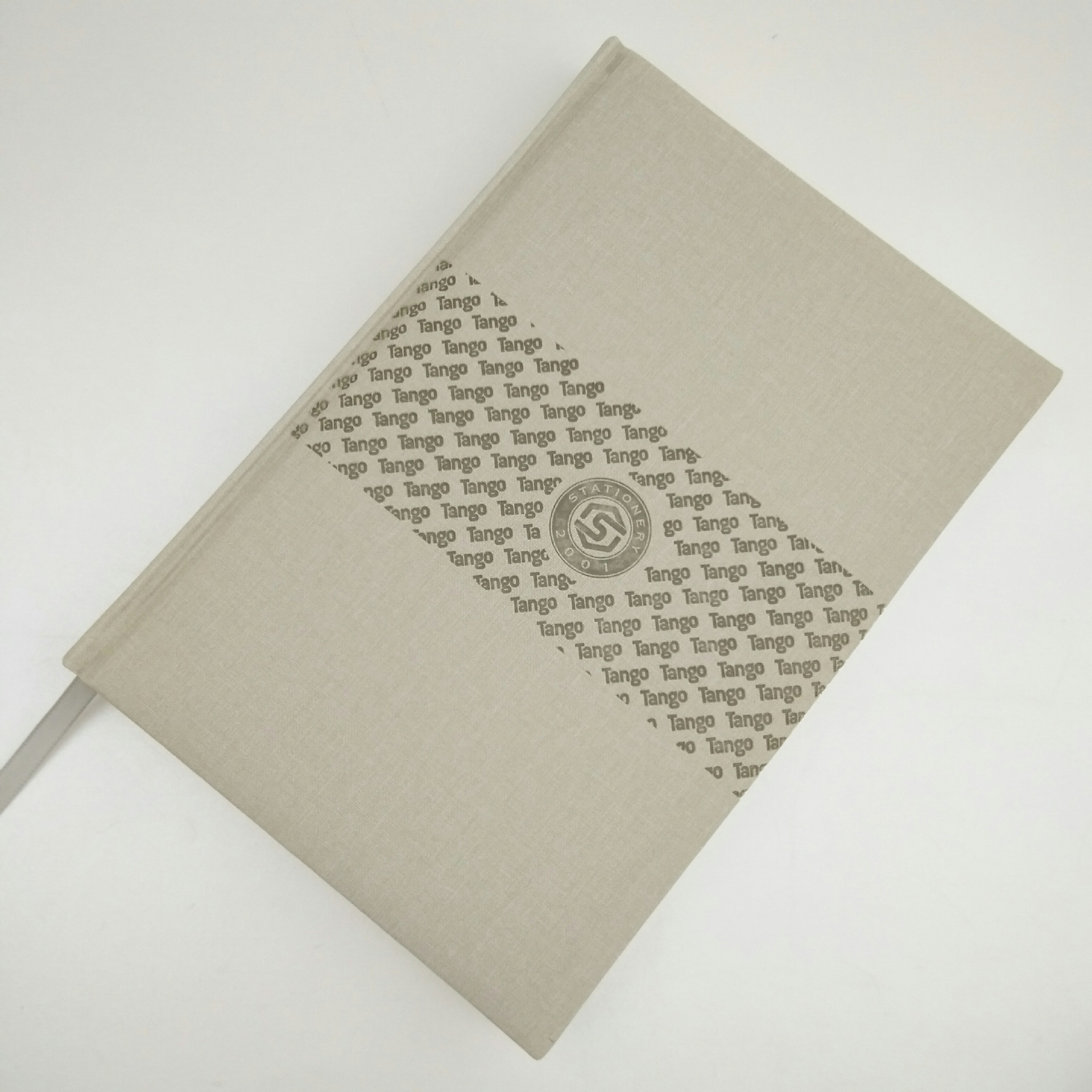 32k精装压槽笔记本 裱贴布纹记事本 logo压印道林纸内页本子