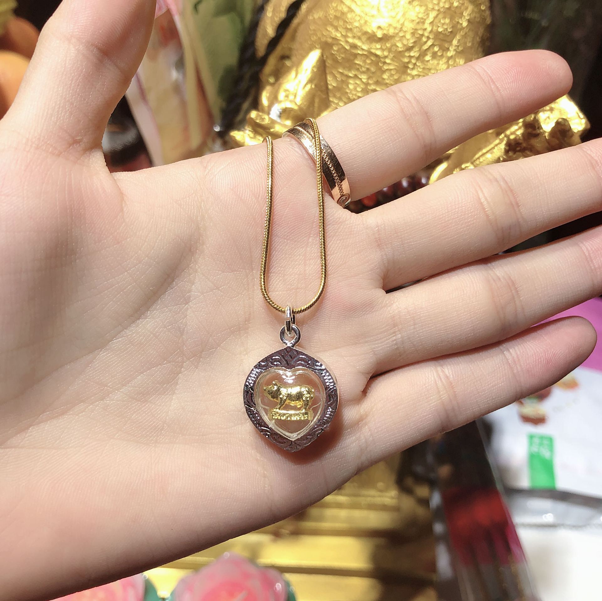 泰国原庙佛牌真品 龙婆本庙 好命猪富贵猪 泰运来