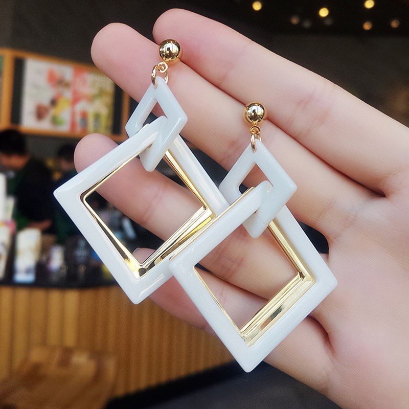 Acrylic Rhombus Earrings Women's Graceful Online Influencer Earrings Korean Personalized Eardrops Minority All-Match Long Geometric Earrings