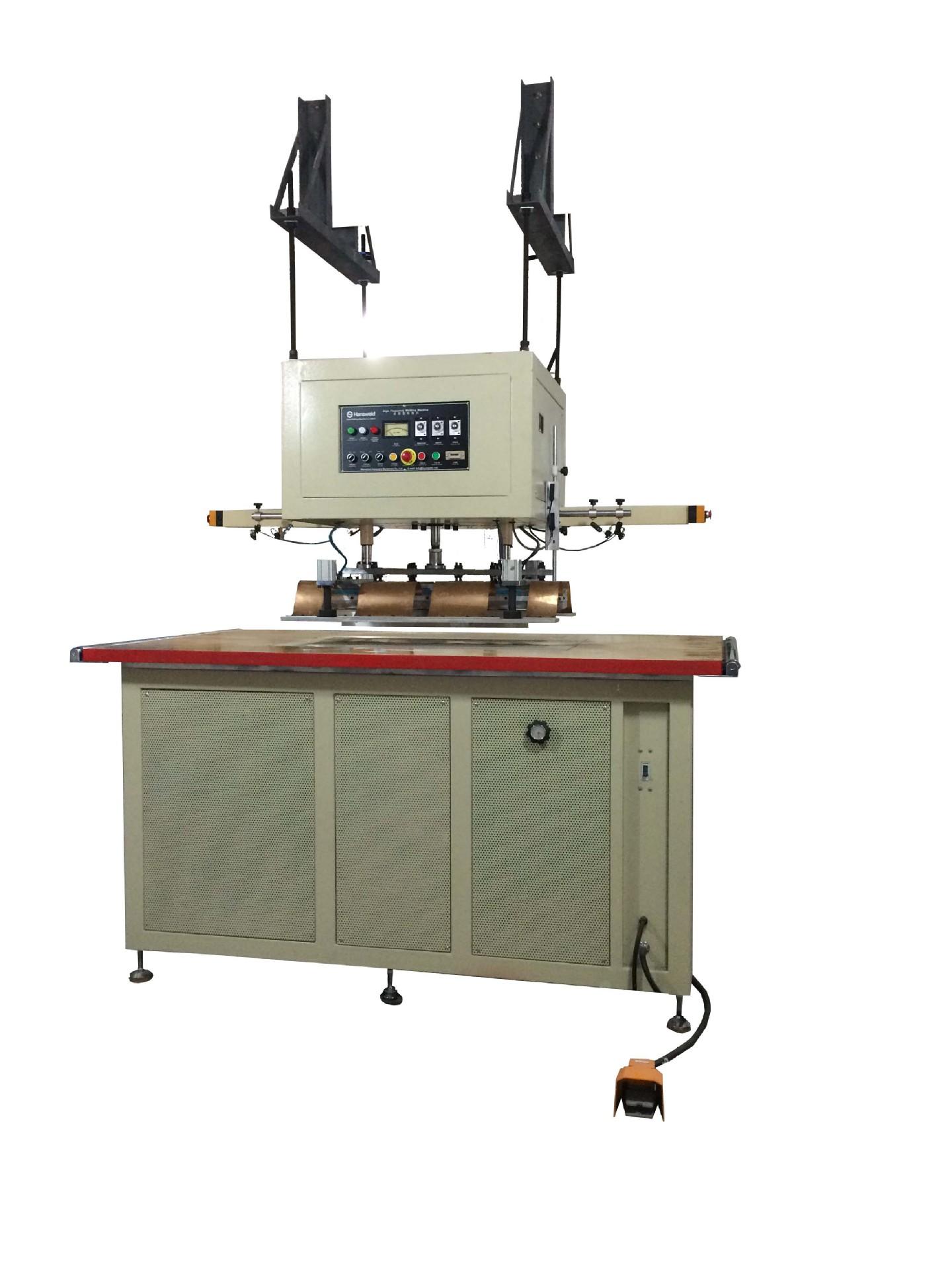 pvc高周波帆布熔接机,大型悬挂式帆布机