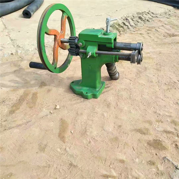 厂家批发铁皮虾米弯头翻边咬口机 白铁皮保温用手动金属成型设备