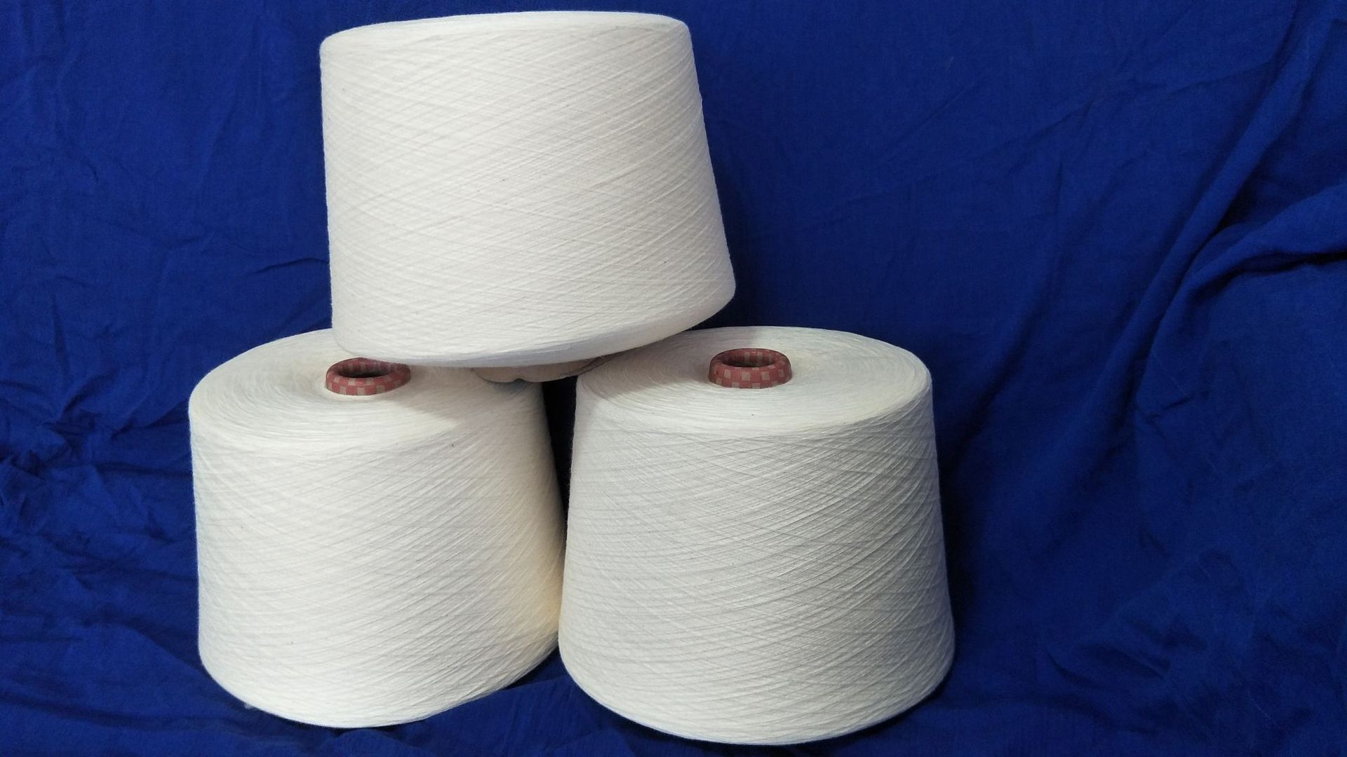 混纺纱线_32支涤棉纱 ct50/50 32s 涤棉混纺纱线32支 cvc纱