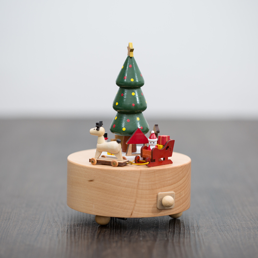 圣诞树木质发条音乐盒八音盒天空之城千与千寻生日情人节精品礼物