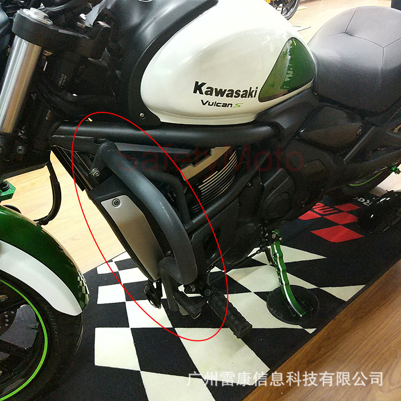 跨境热销 川崎火神650 发动机保护杠 保险架 车身护杠 防摔保护杠