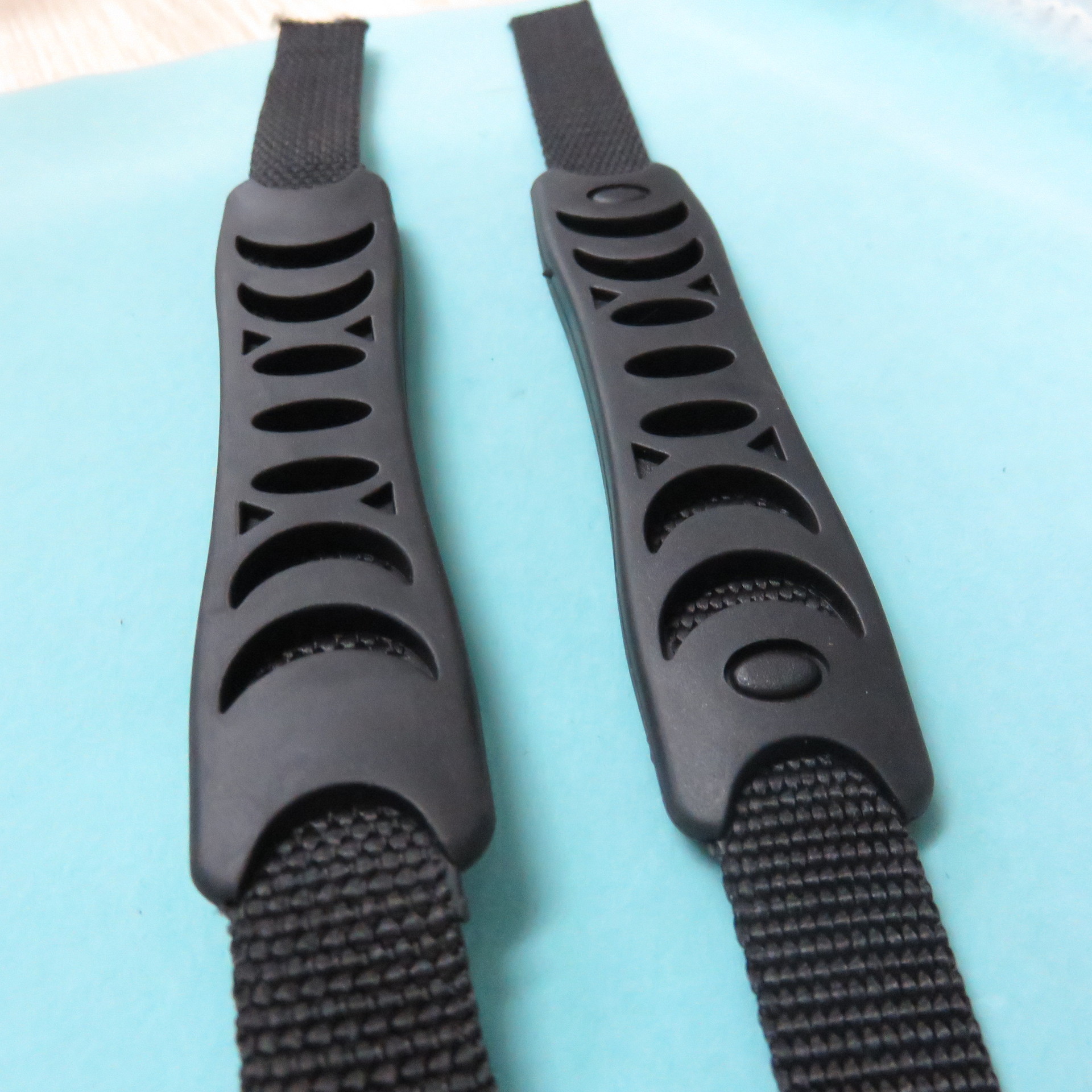 箱包配件织带手把 环保优质背包书包塑料把手 pvc软胶塑胶提手