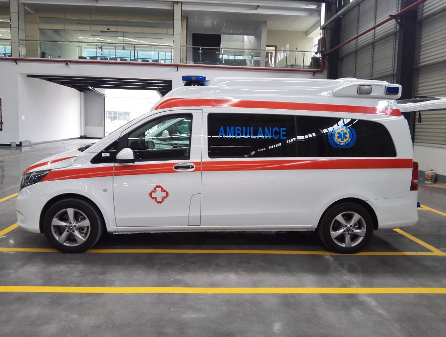 奔驰新威霆监护型救护车 国六标准 医院120急救车 自动挡救护车