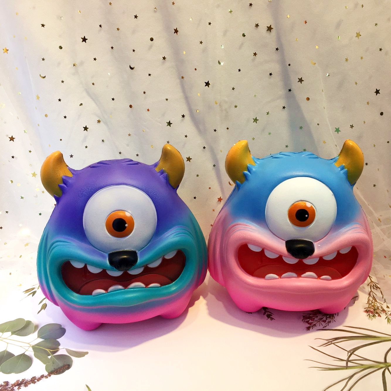 2018年新款squishy 慢回弹 超大系列 独眼怪兽 独角怪