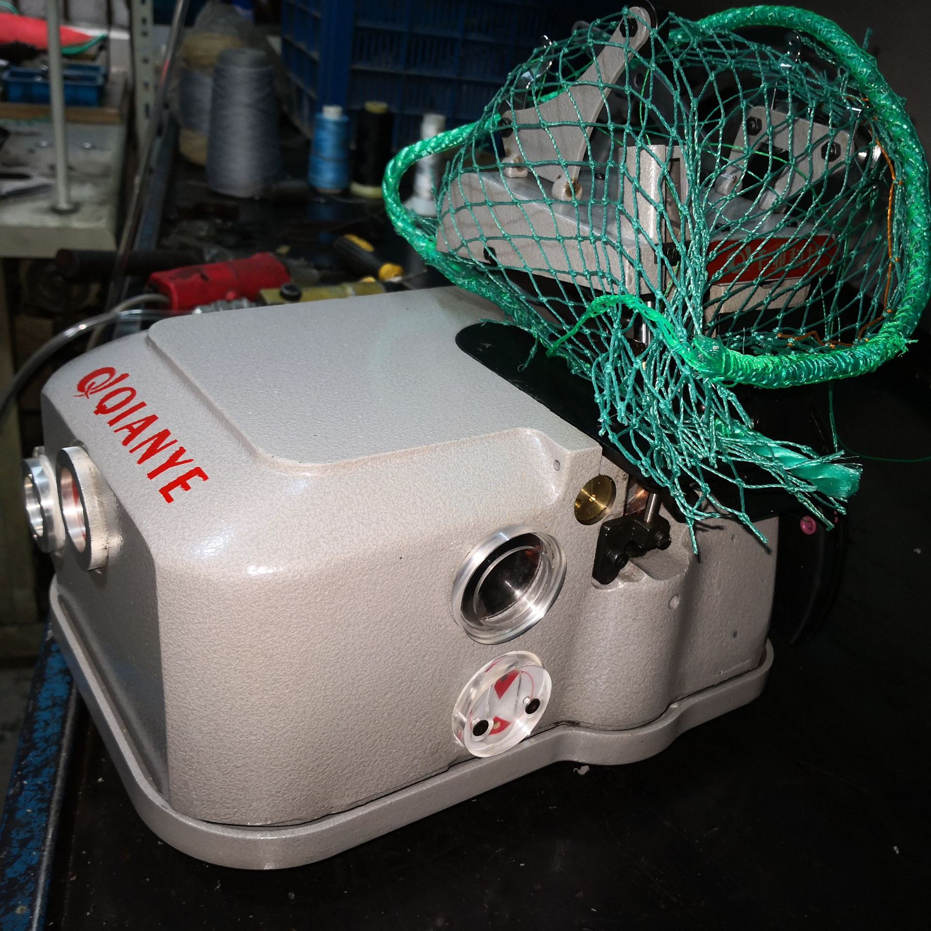 渔网地笼包边机 三线汽车脚垫拷边机 2502地毯包边机 2501接布机