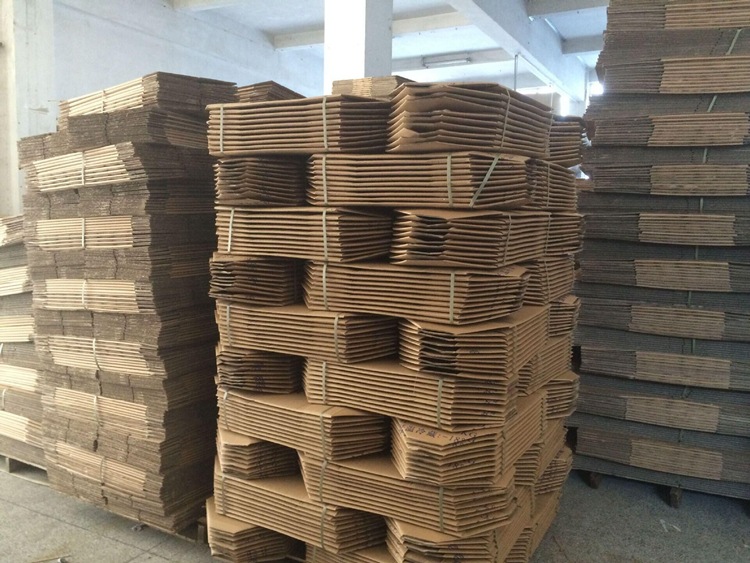 东莞凤岗塘厦纸箱厂货邮政快递瓦楞包装箱包装盒可定做